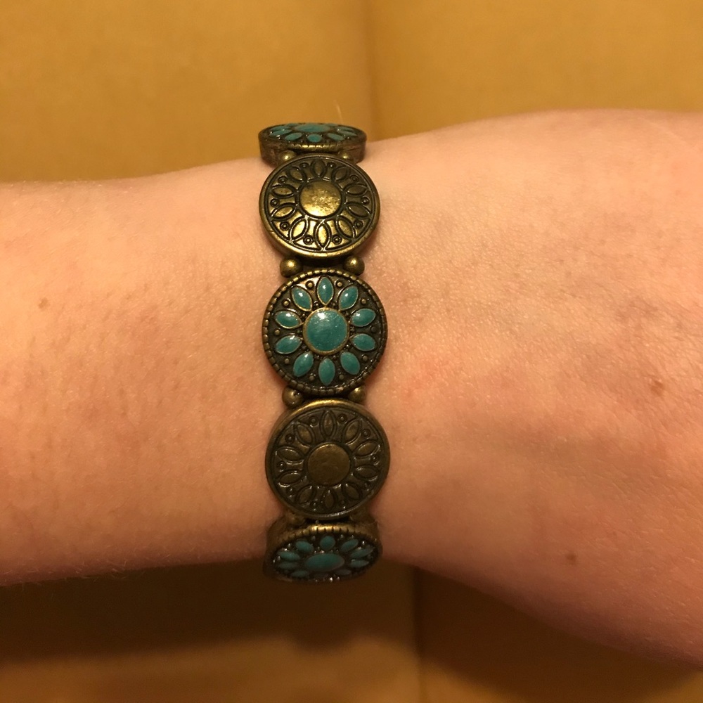 Bracelet